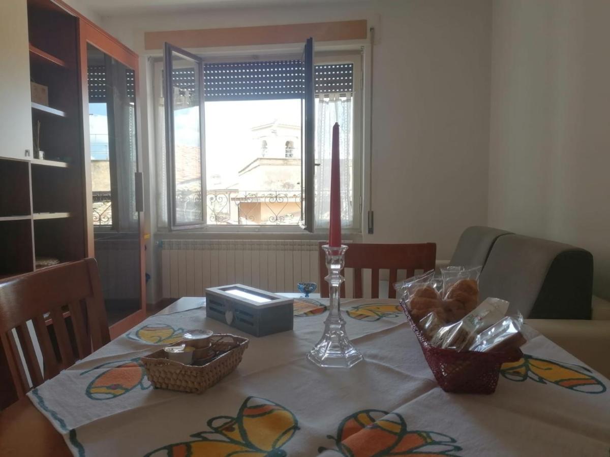 Centro 44 Apartment Viterbo Bagian luar foto